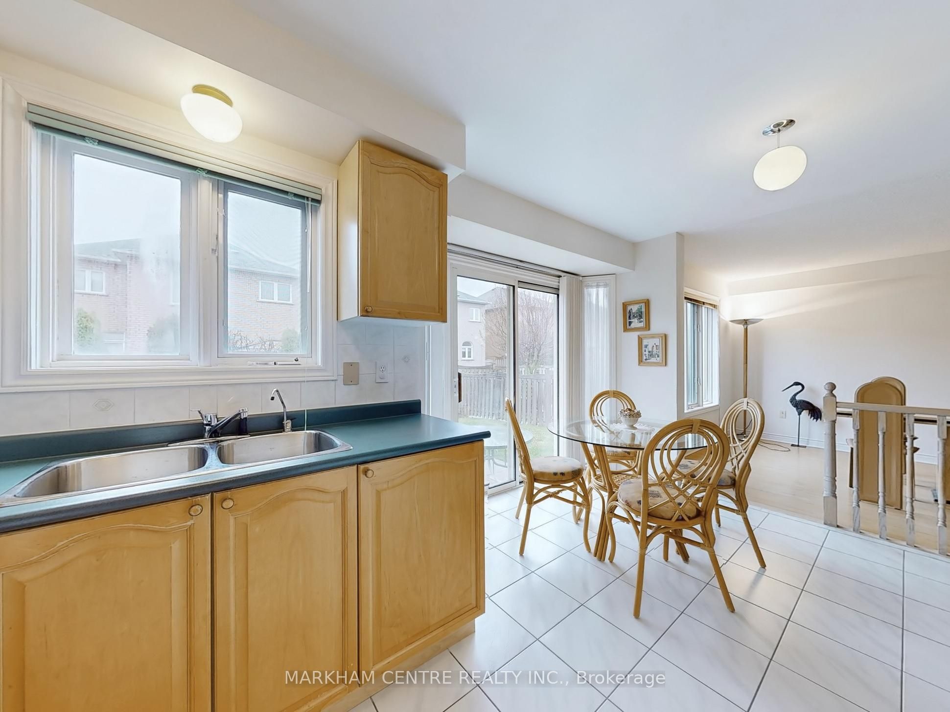 131 Roxbury Street