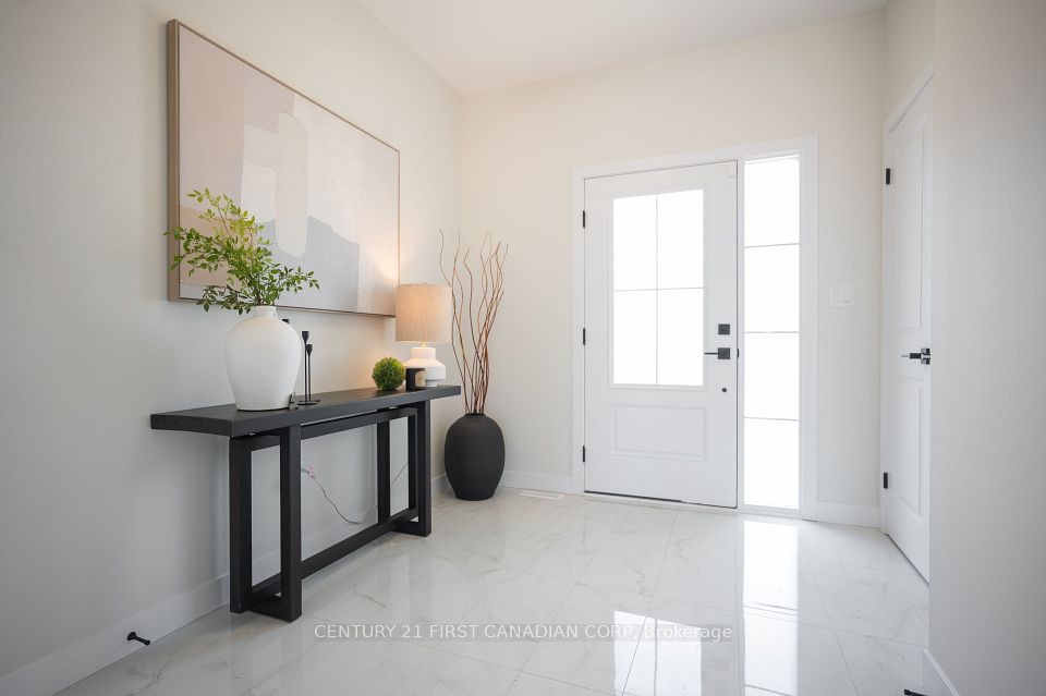 4297 Calhoun Way, London South, ON N6P 1J9