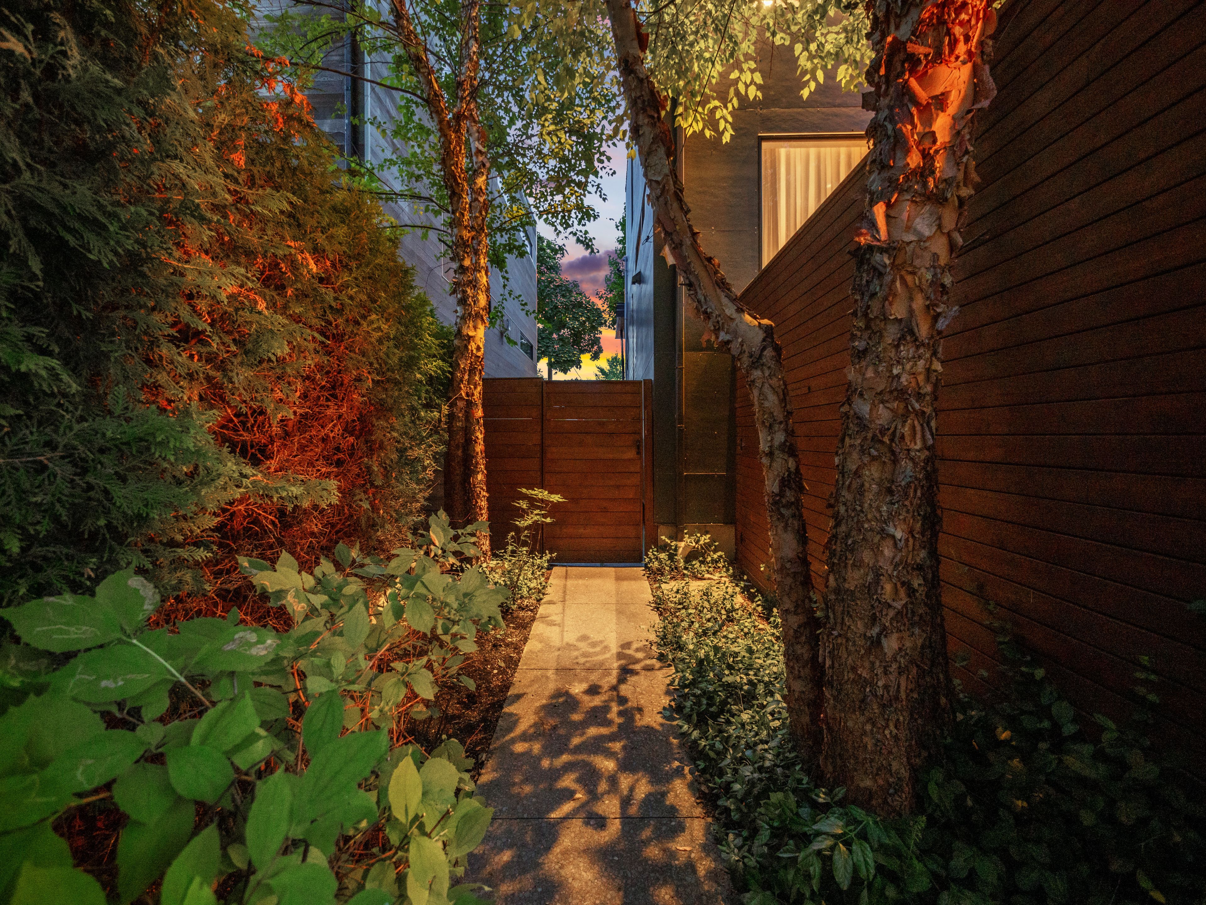 13 Barfield Avenue