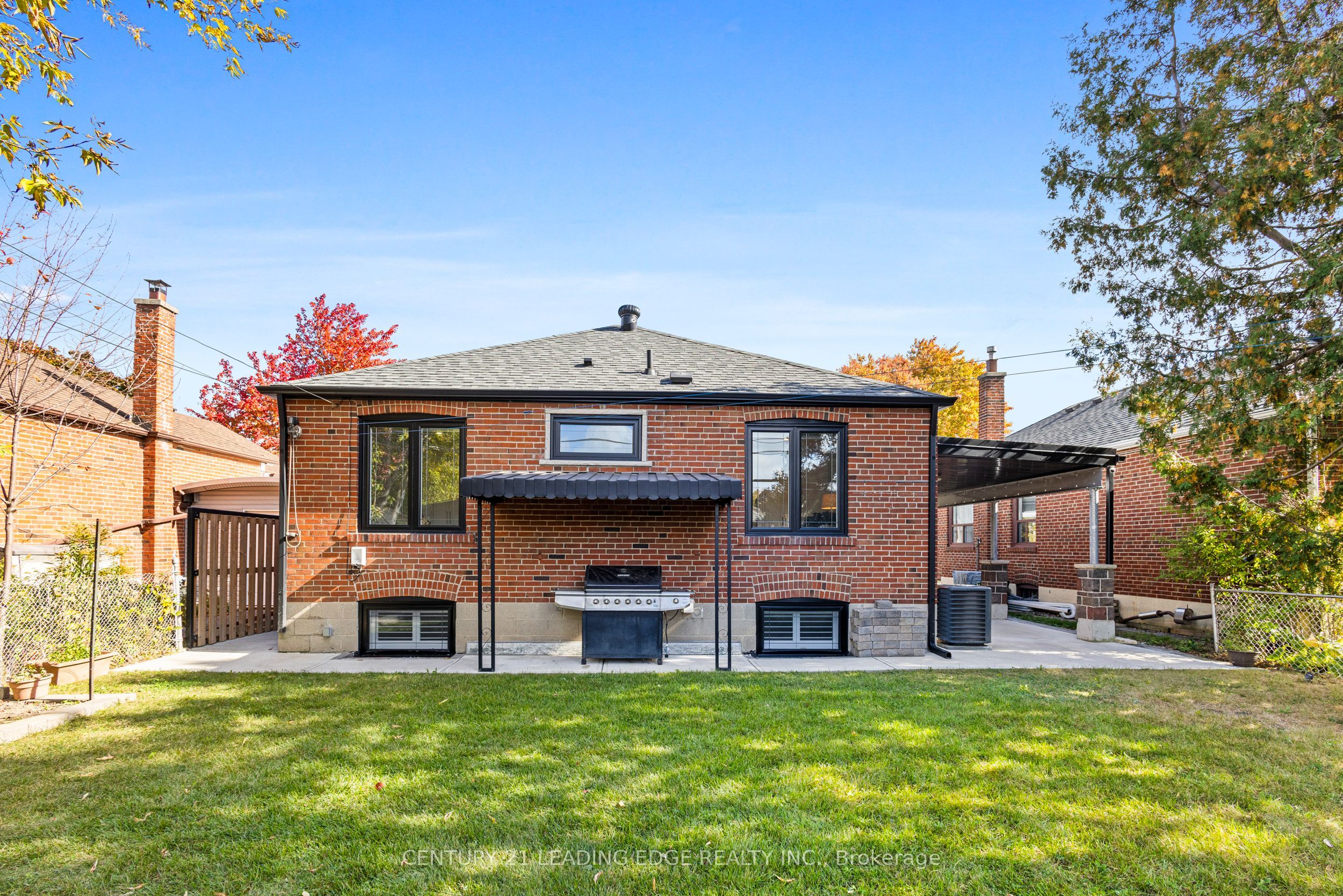 82 Lynvalley Crescent, Toronto, ON M1R 2V4