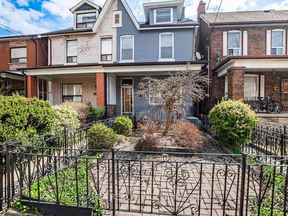 135 Bellwoods