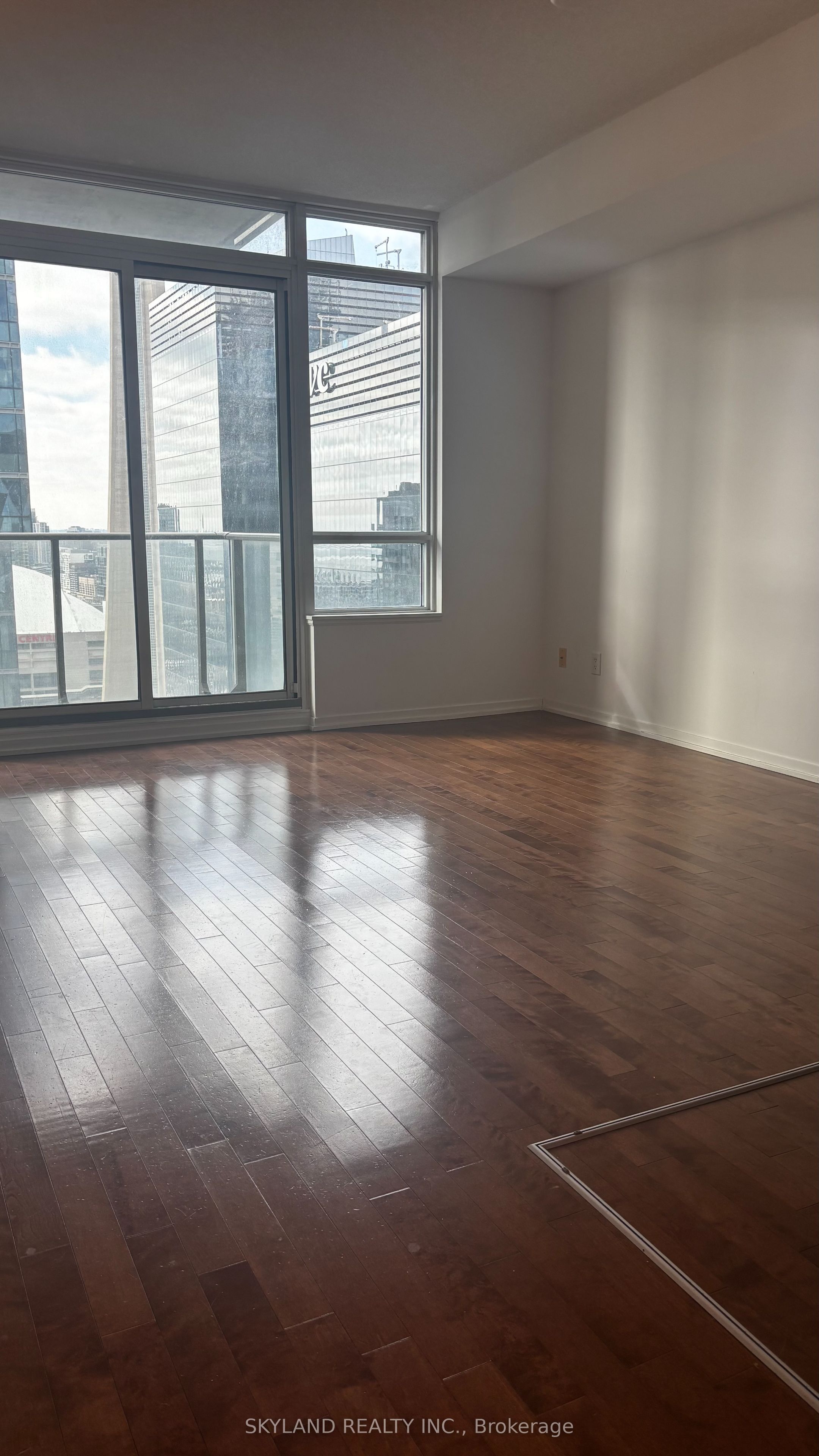 65 Bremner Boulevard, #3004