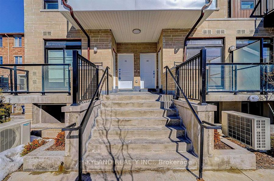57 Finch Avenue W, #41