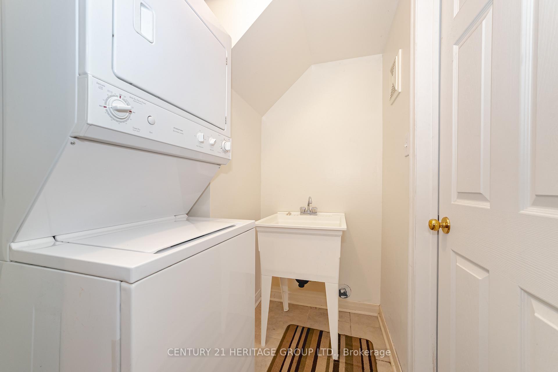 4 Bedrooms Condo at 2780 Eglinton, Toronto For sale