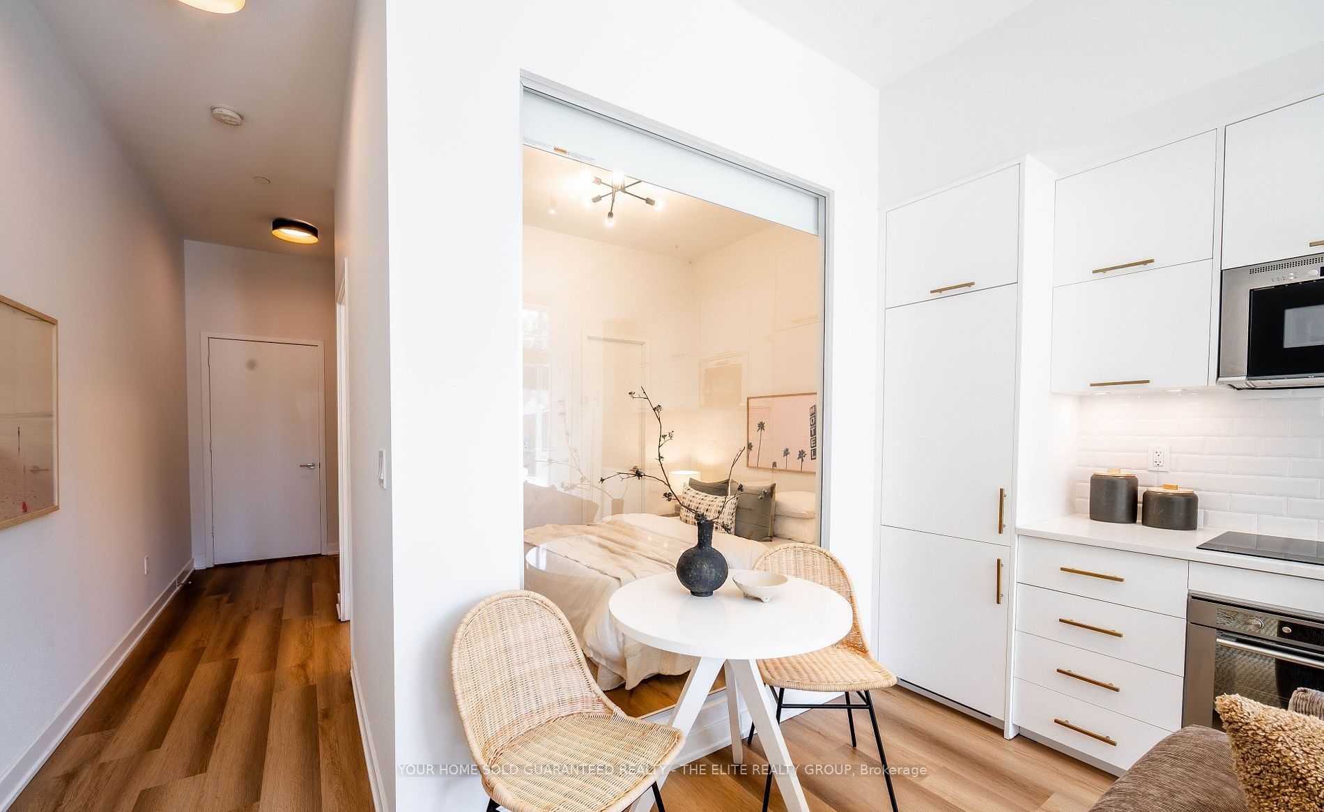 106 Dovercourt Road, #104