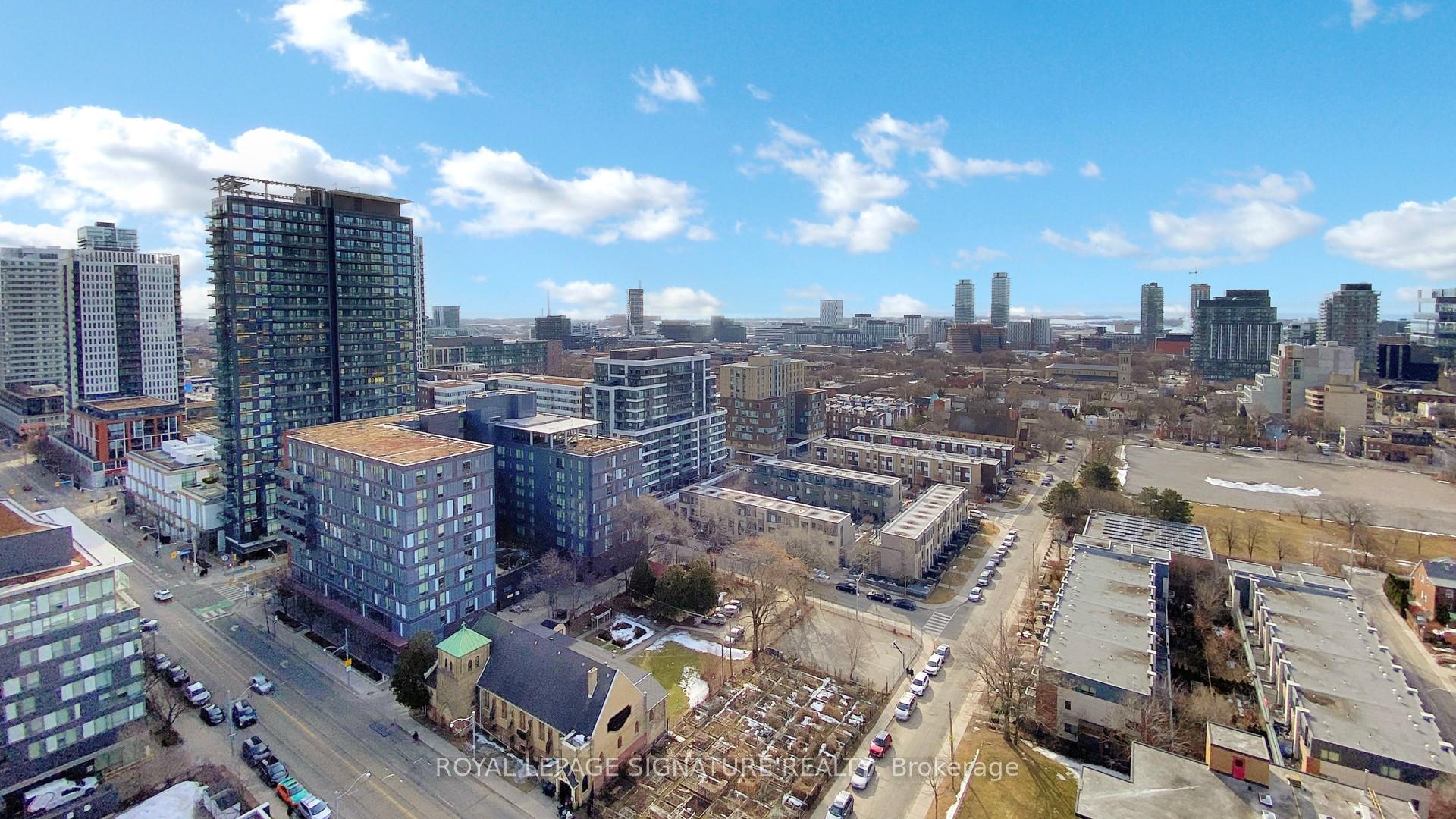 2 Bedrooms Condo at 25 Cole, Toronto For sale