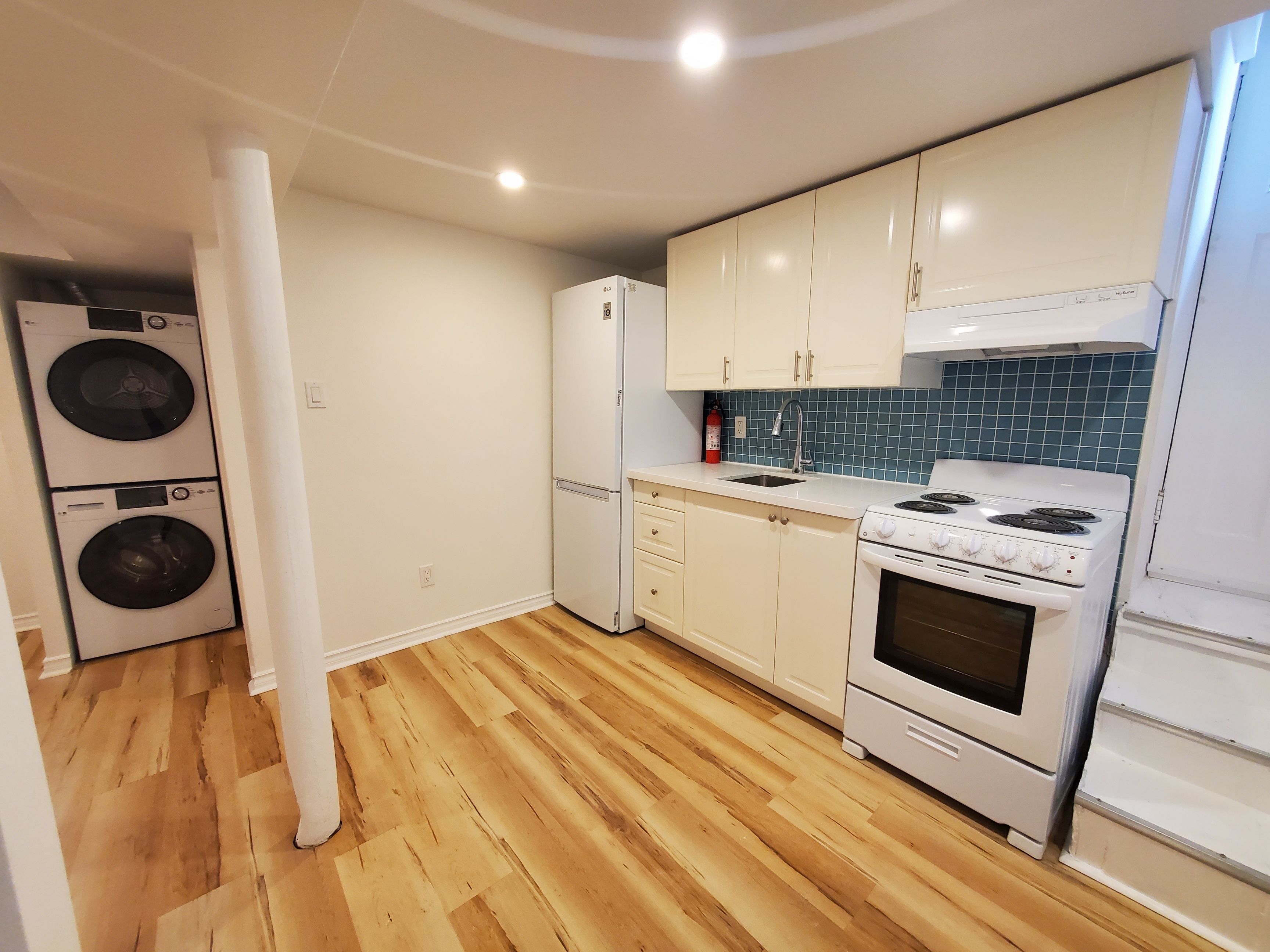17 Alberta Avenue Lower