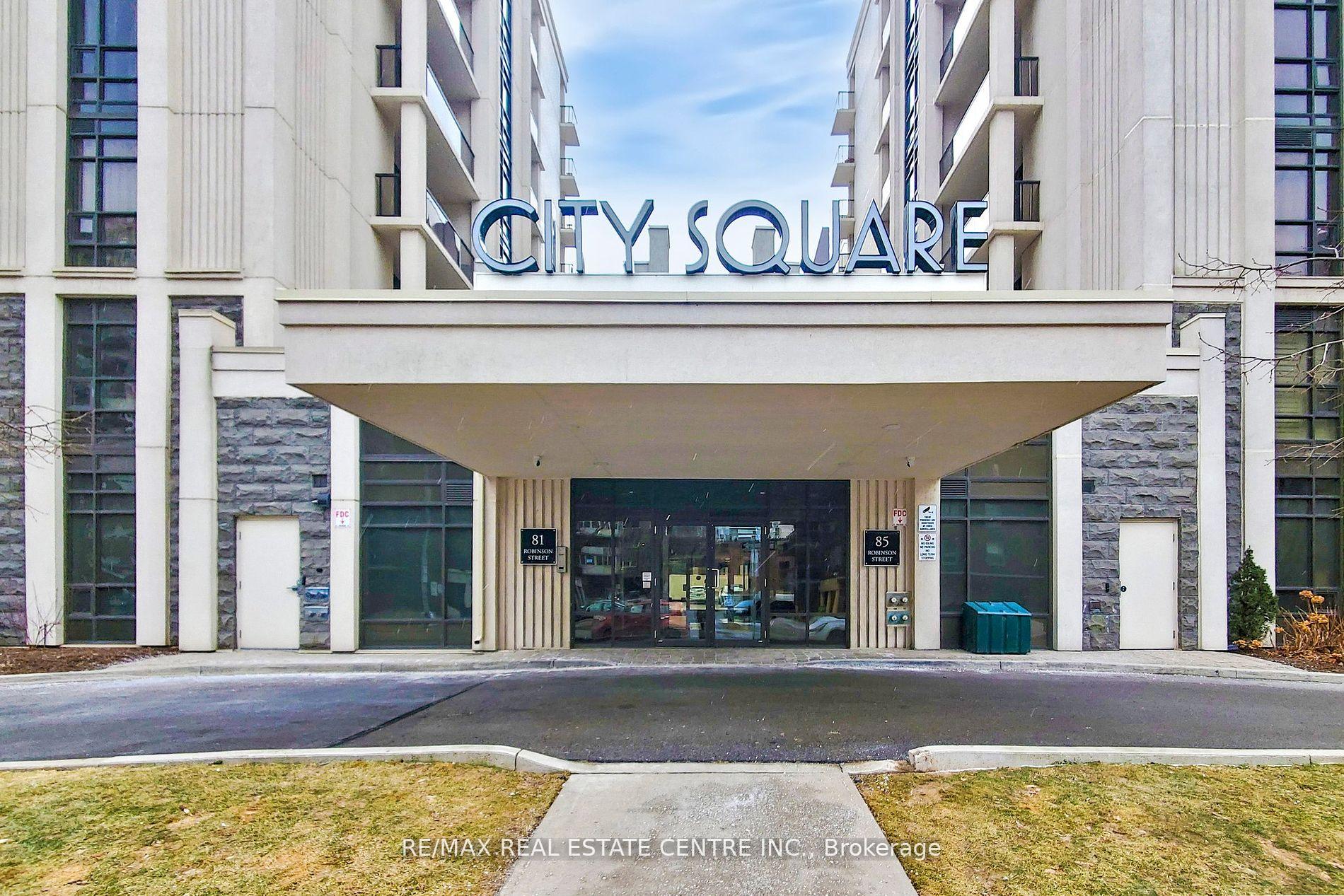 2 Bedrooms Condo at 81 Robinson,  Hamilton For sale