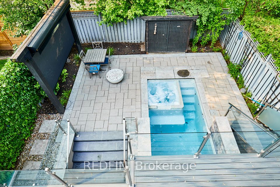516 Melrose Avenue, Toronto, ON M5M 2A2