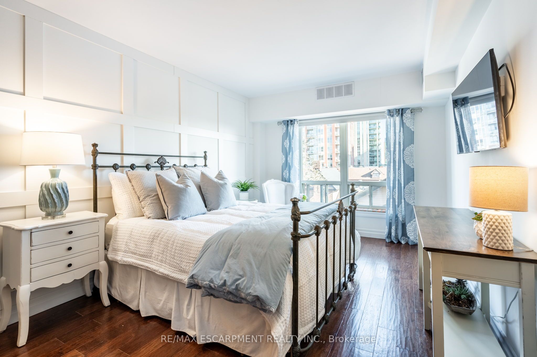 430 Pearl Street, #309