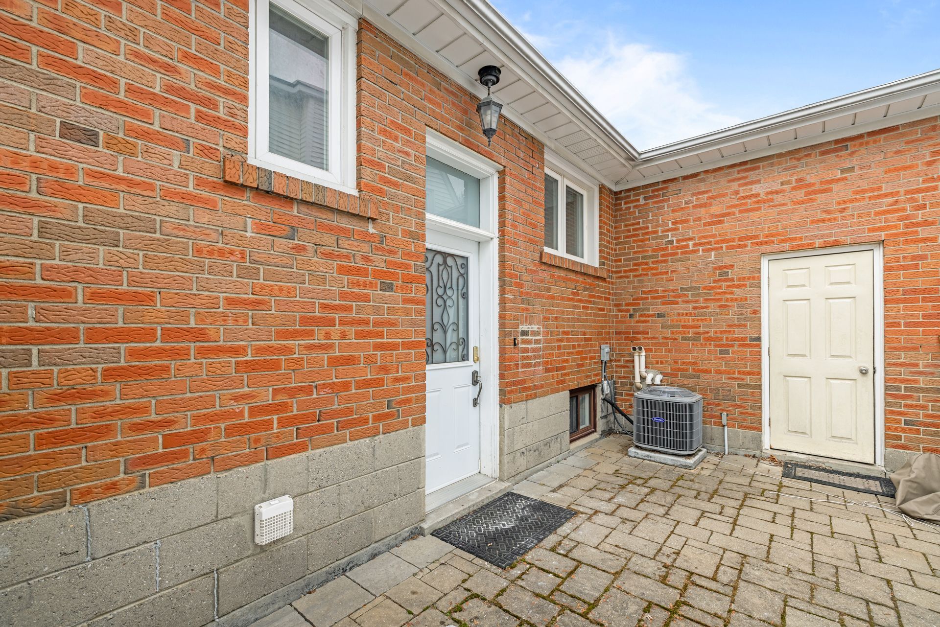 149 Hendon Avenue