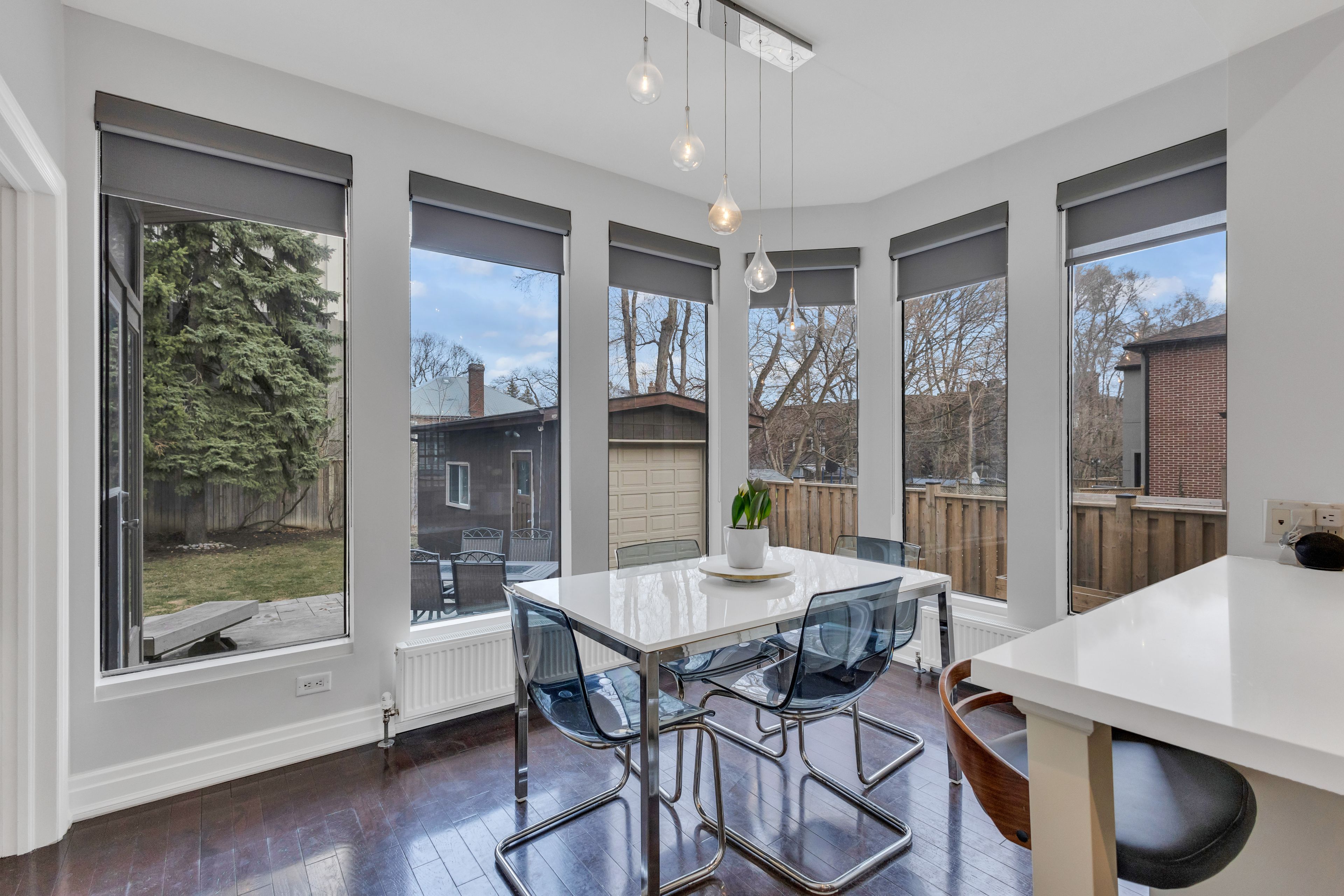 27 Peveril Hill S