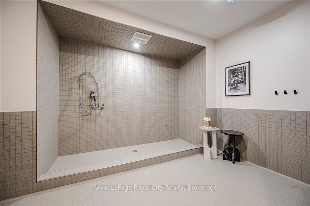93 Arthur Street, #316