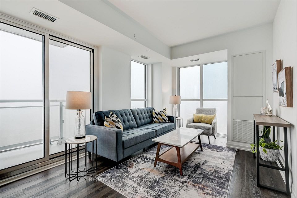 286 Main