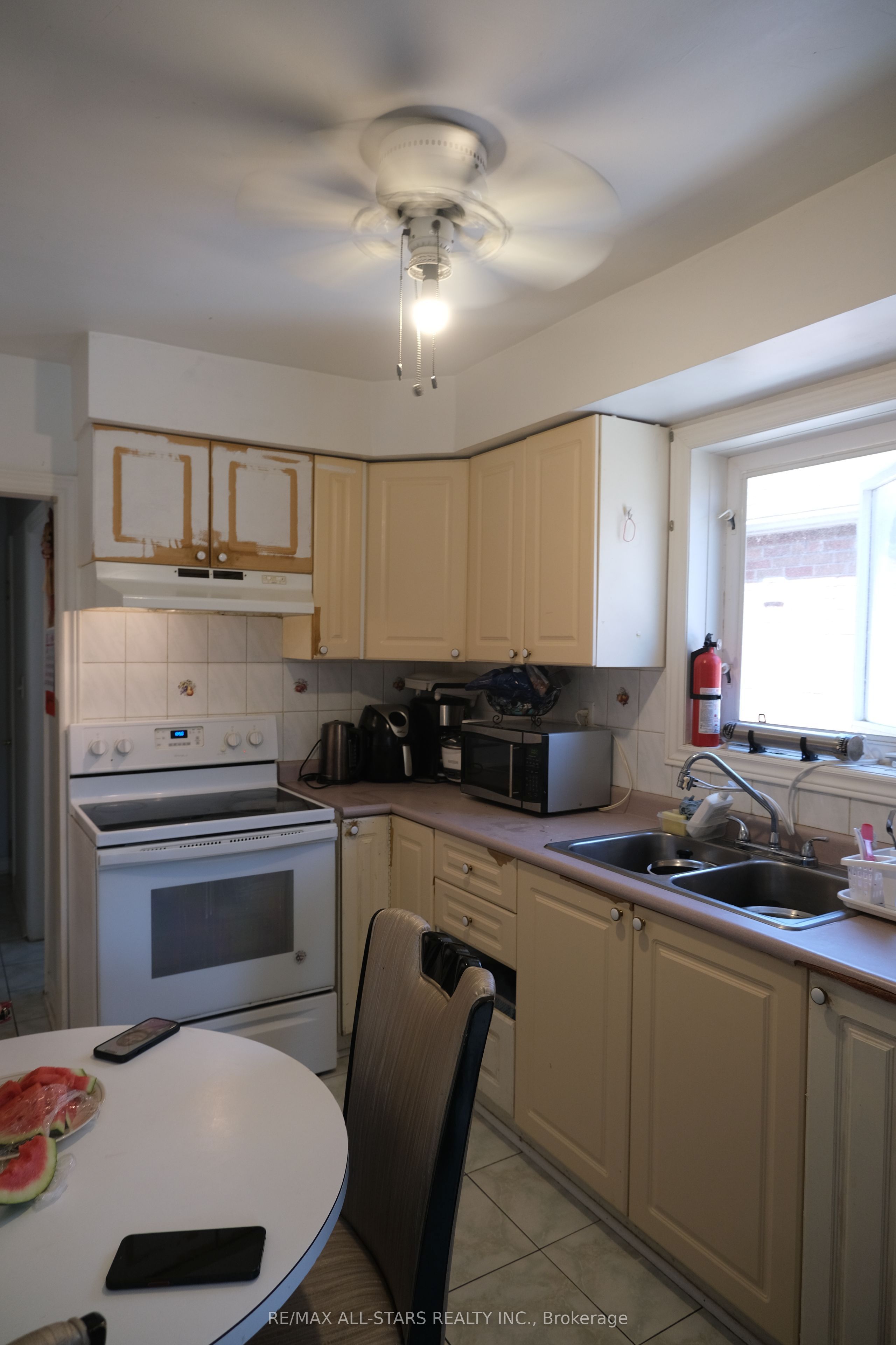 626 Caledonia Road