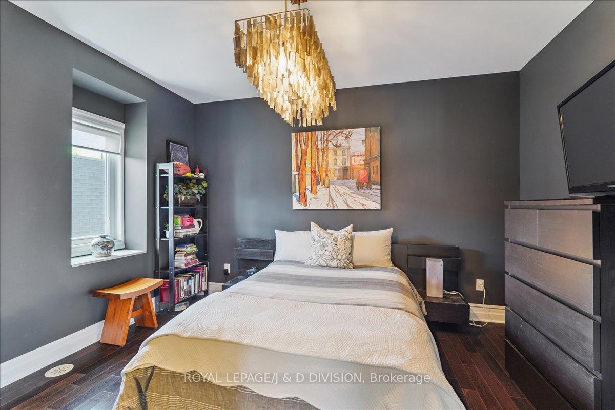 4 Bedrooms Condo at 361 Roehampton, Toronto For sale