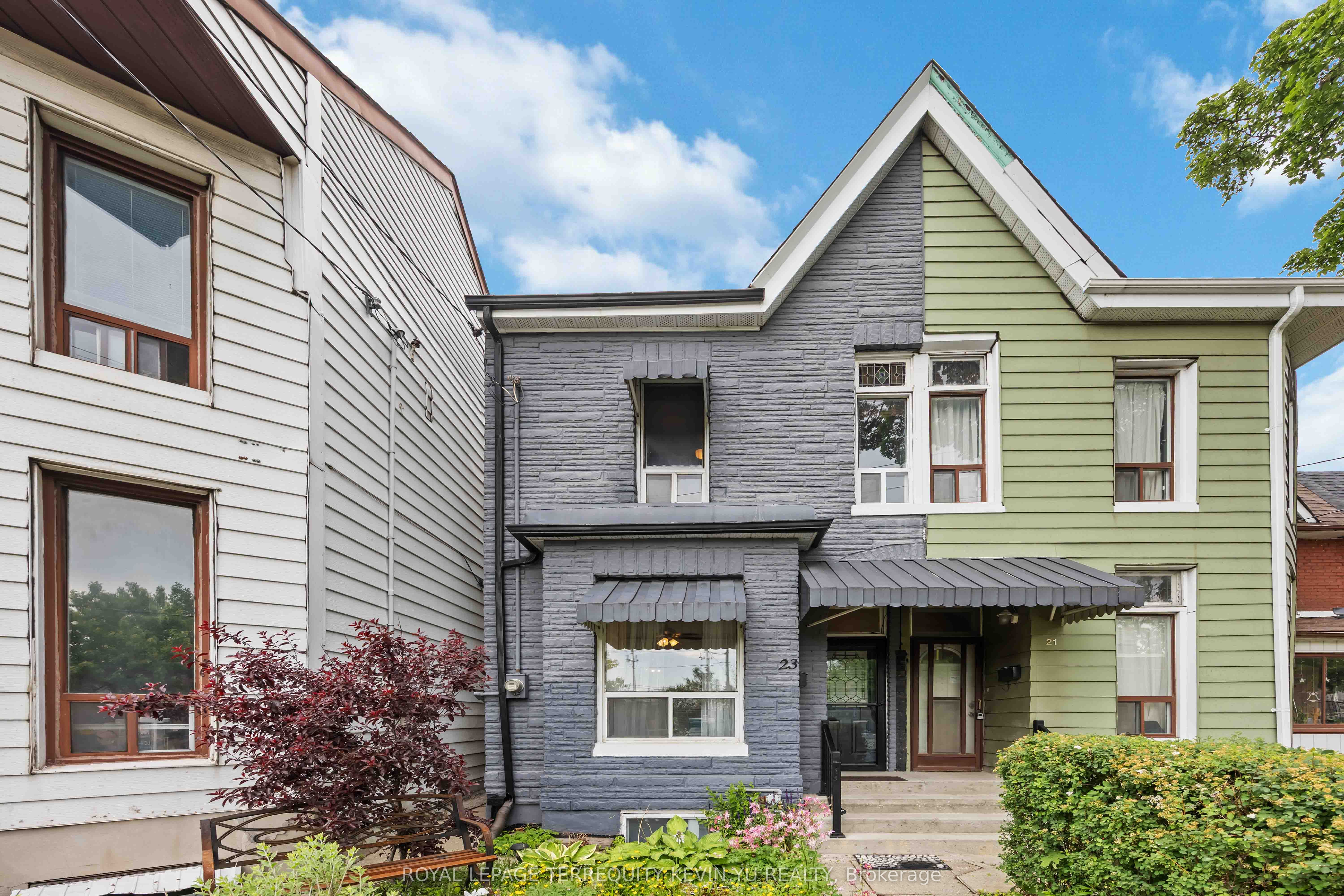 23 Edwin Avenue