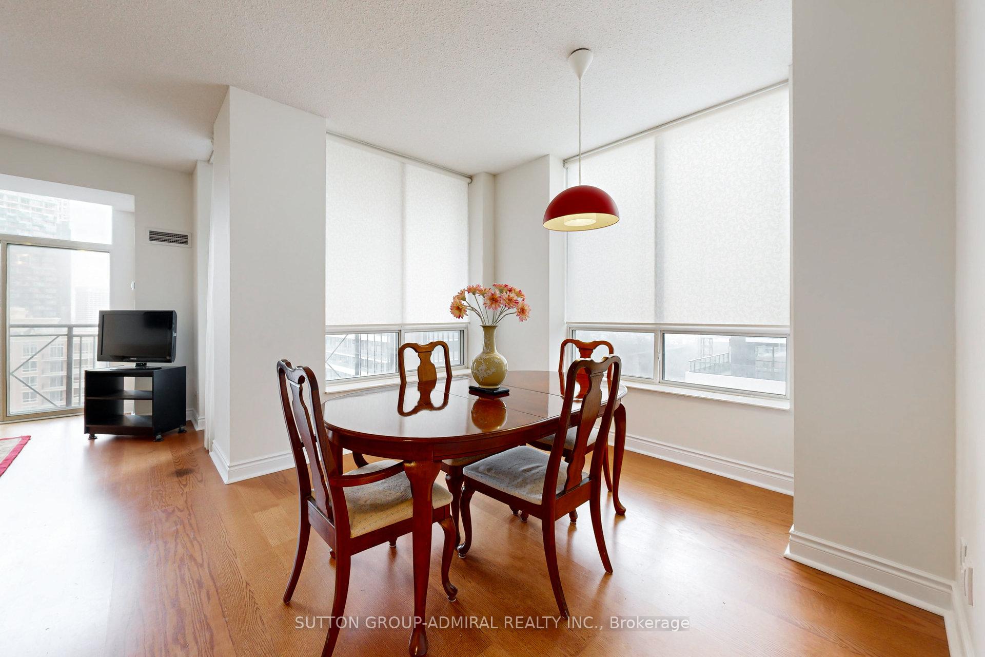 2 Bedrooms Condo at 1101 Leslie, Toronto For sale