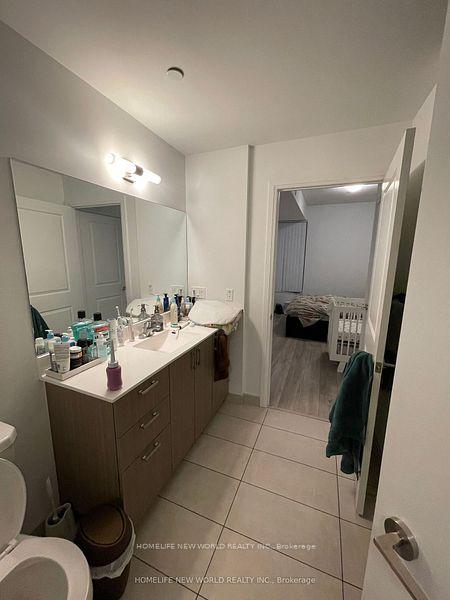 2 Bedrooms Condo at 60 Ann O’reilly,  Toronto For sale
