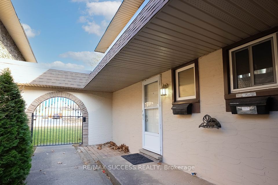 4230 Meadowvale