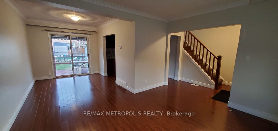89 Bergen Road, Toronto, ON M1P 1S3