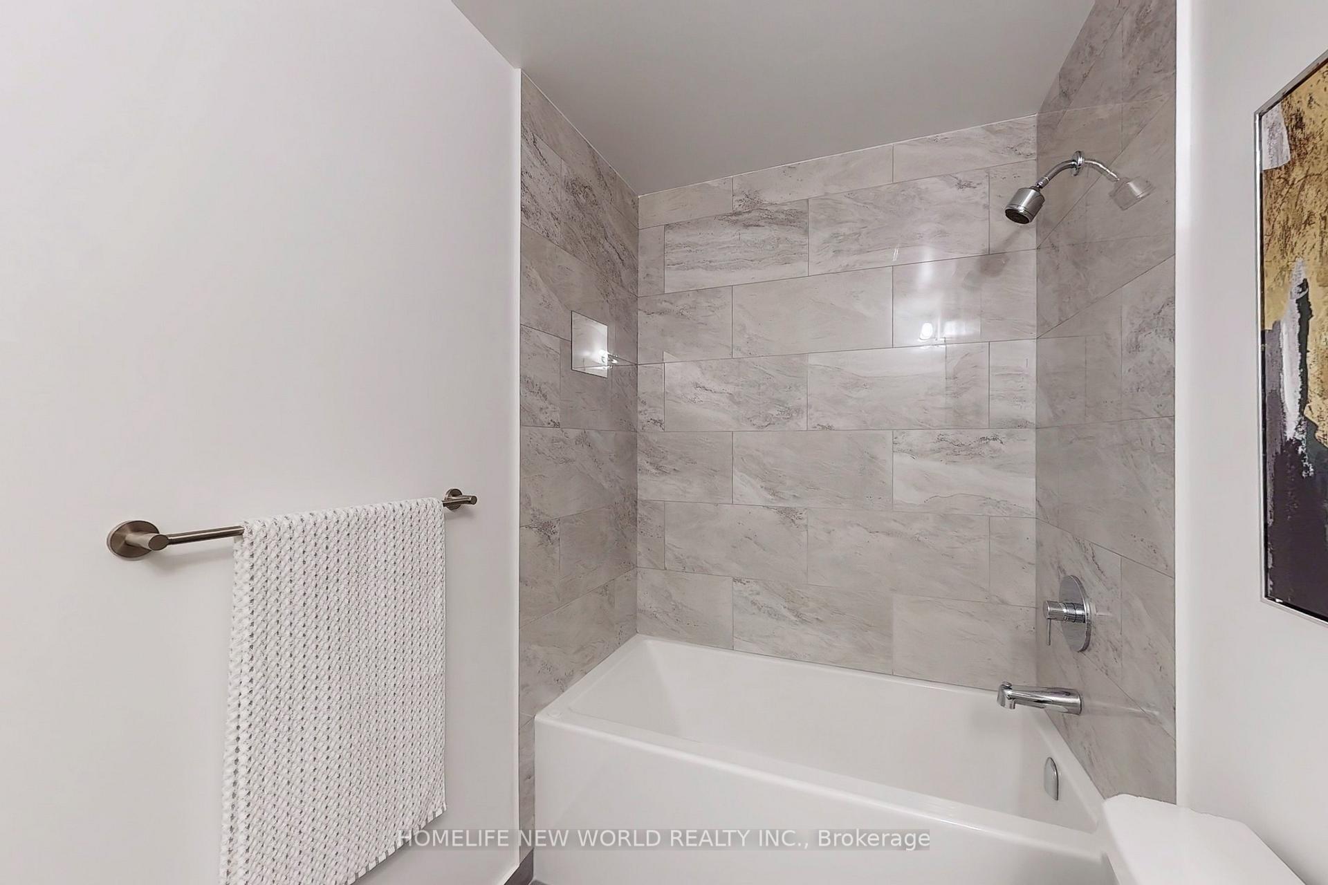 3 Bedrooms Condo at 38 Forest Manor, Toronto For sale