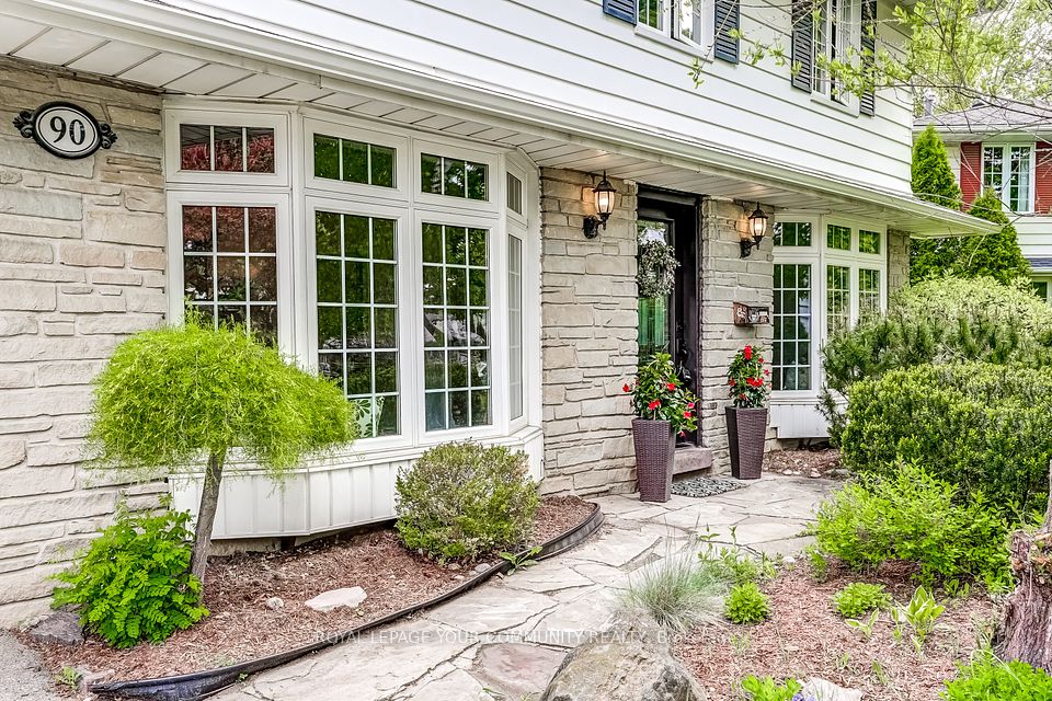 90 Drakefield Road, Markham, ON L3P 1H1