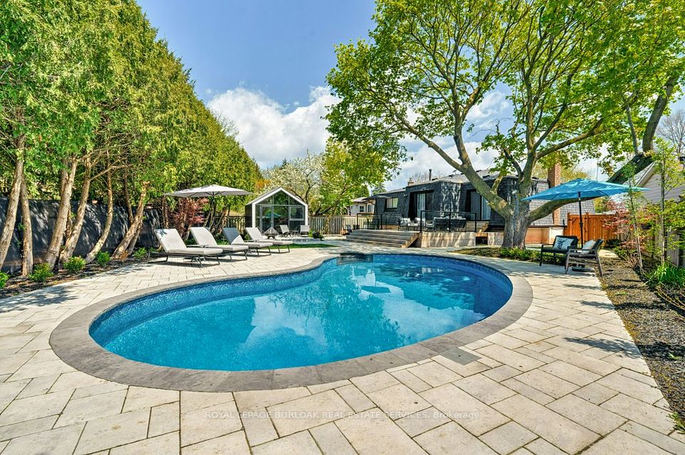 4259 Forsyth Boulevard, Burlington, ON L7L 2M2