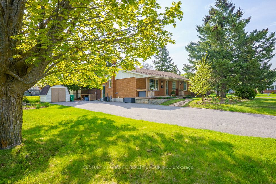 1767 Redwood Drive