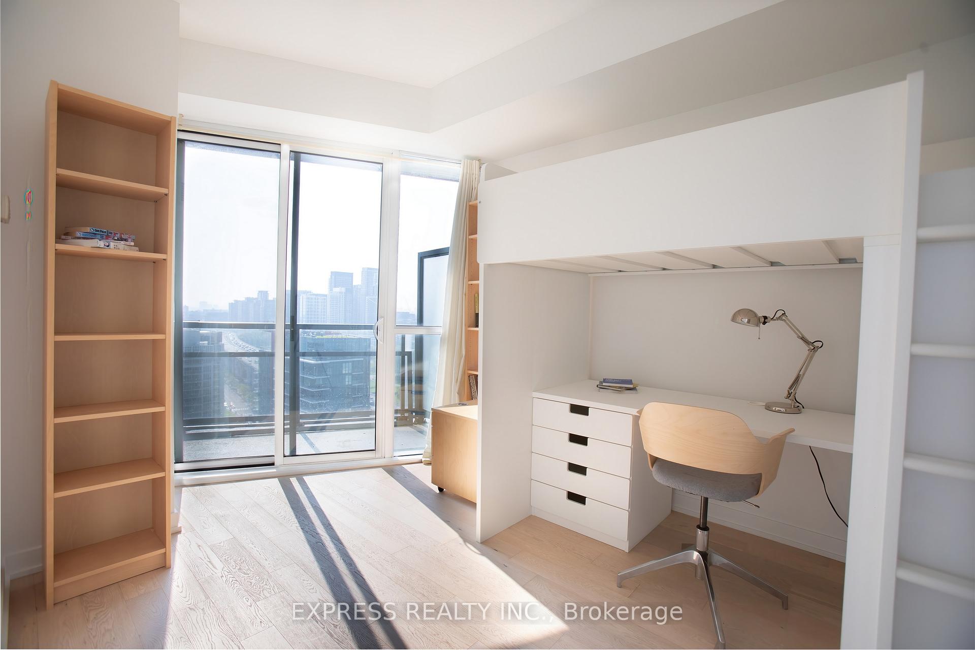 2 Bedrooms Condo at 20 Bruyeres, Toronto For sale