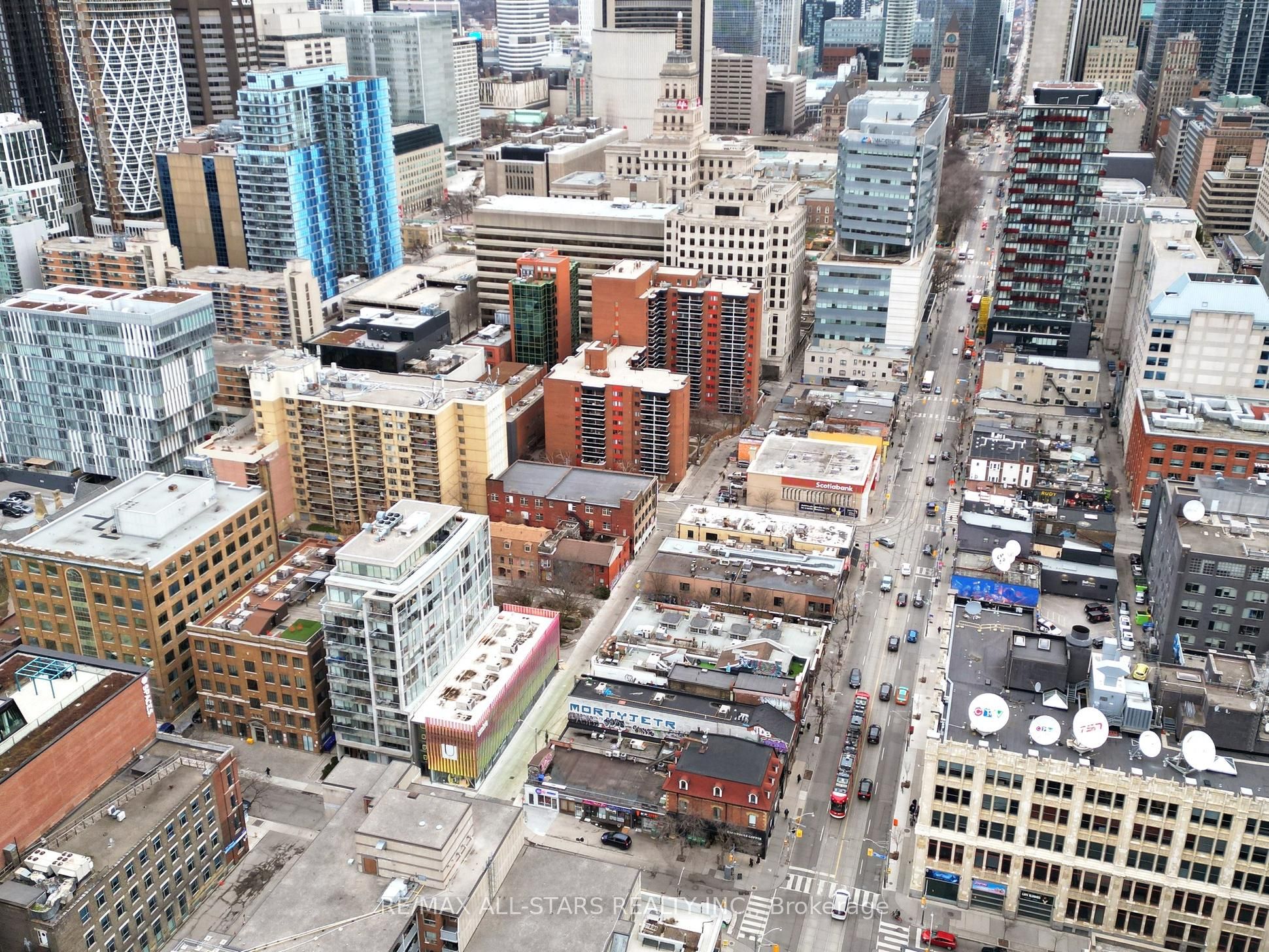 10 - 14 Mccaul Street, #B100