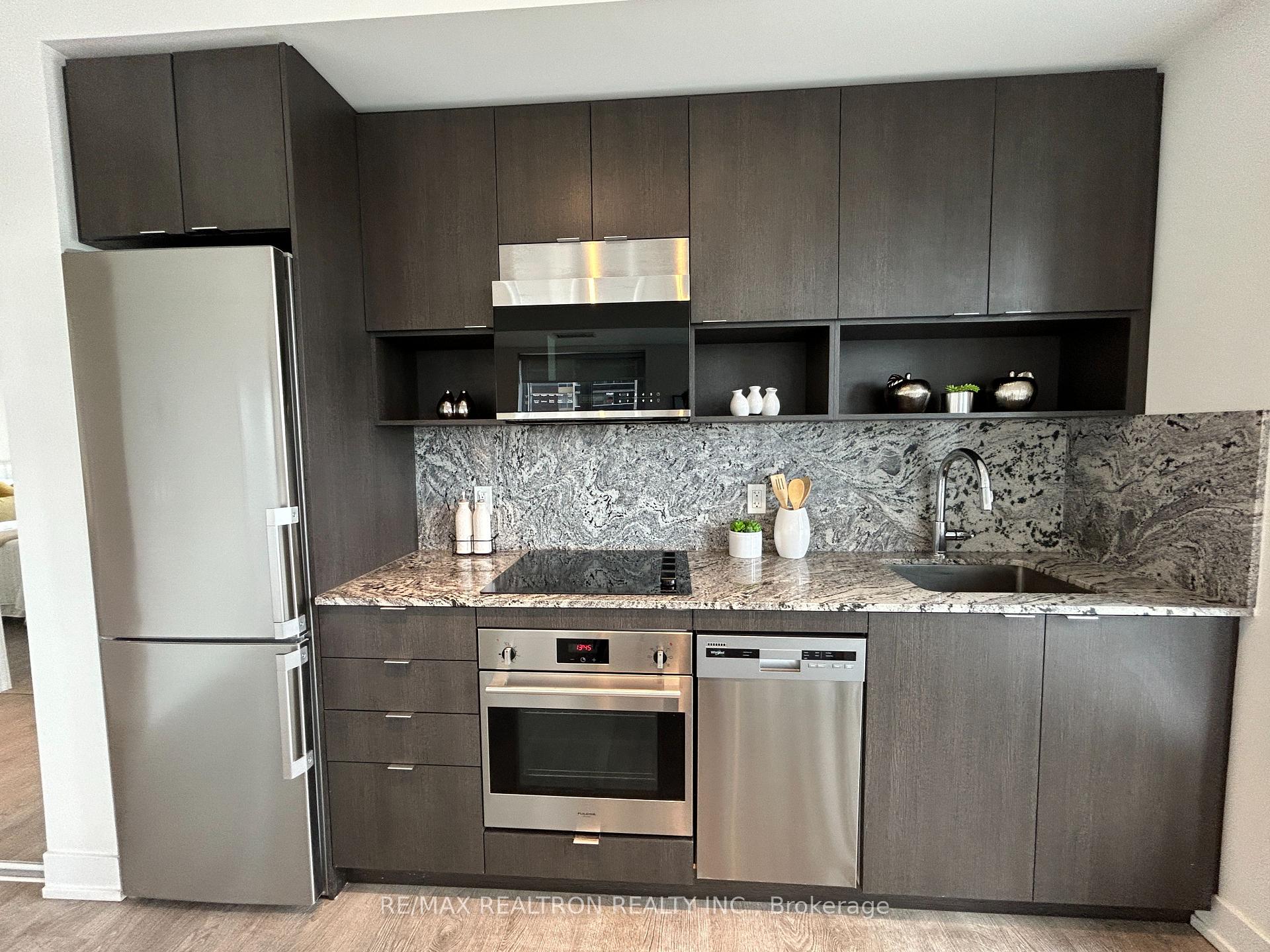 1 Bedroom Condo at 9 Mabelle, Toronto For sale