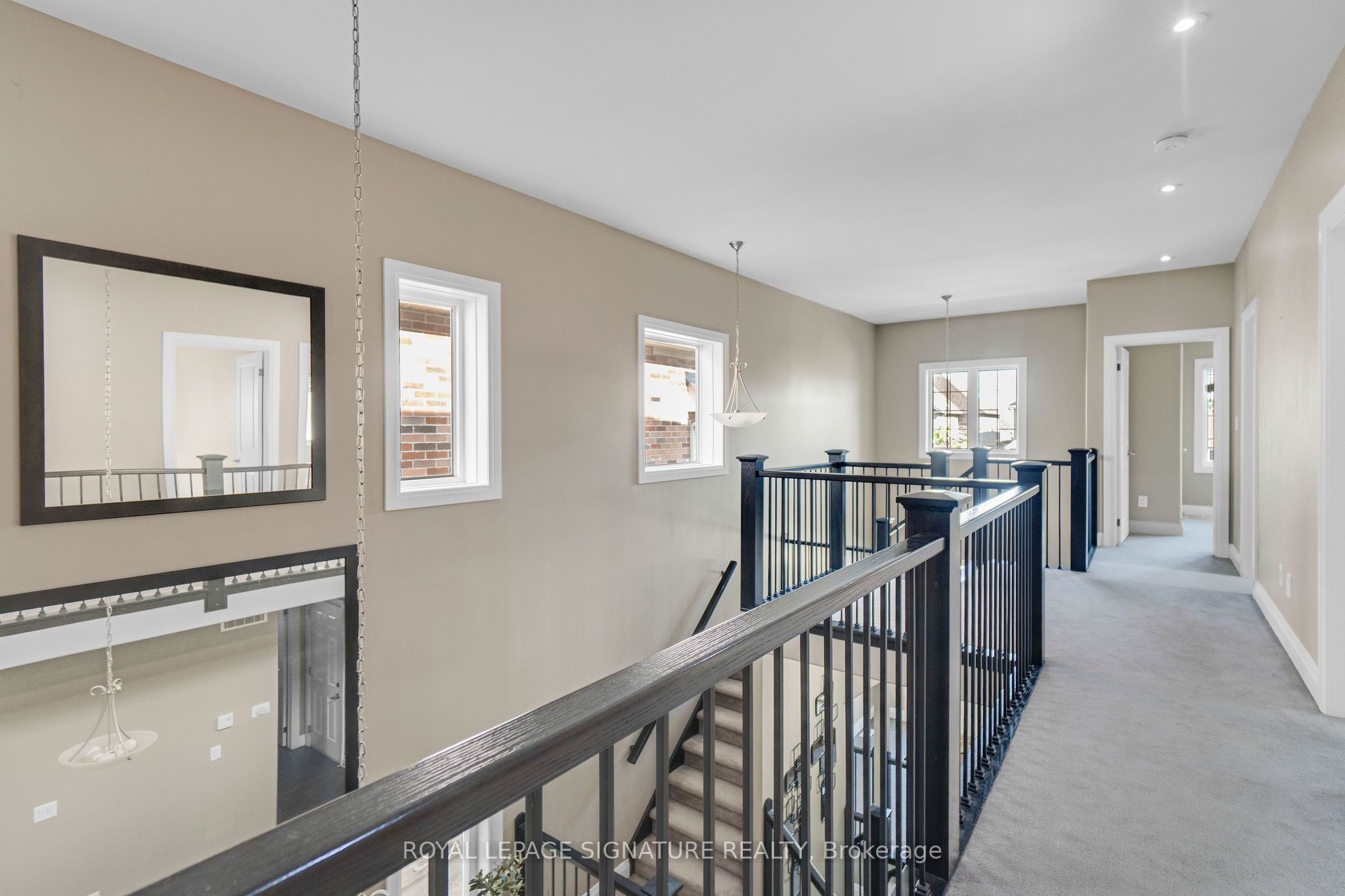 593 Pinery Trail