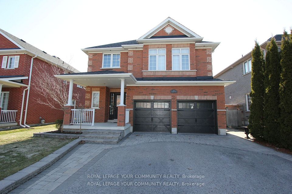 8 Whitestone