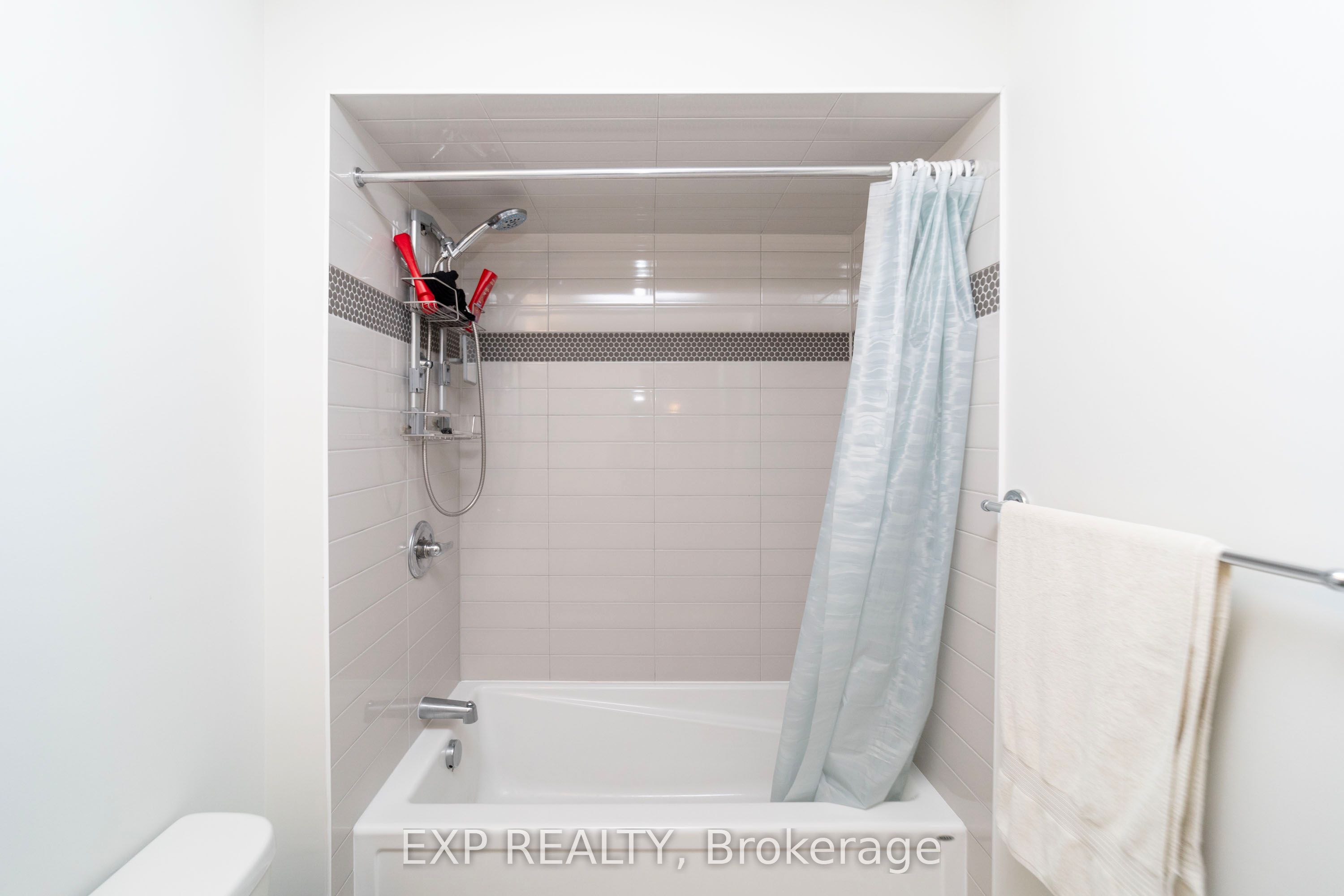 230 FINSBURY Avenue, Stittsville - Munster - Richmond 8203 - Stittsville (South)