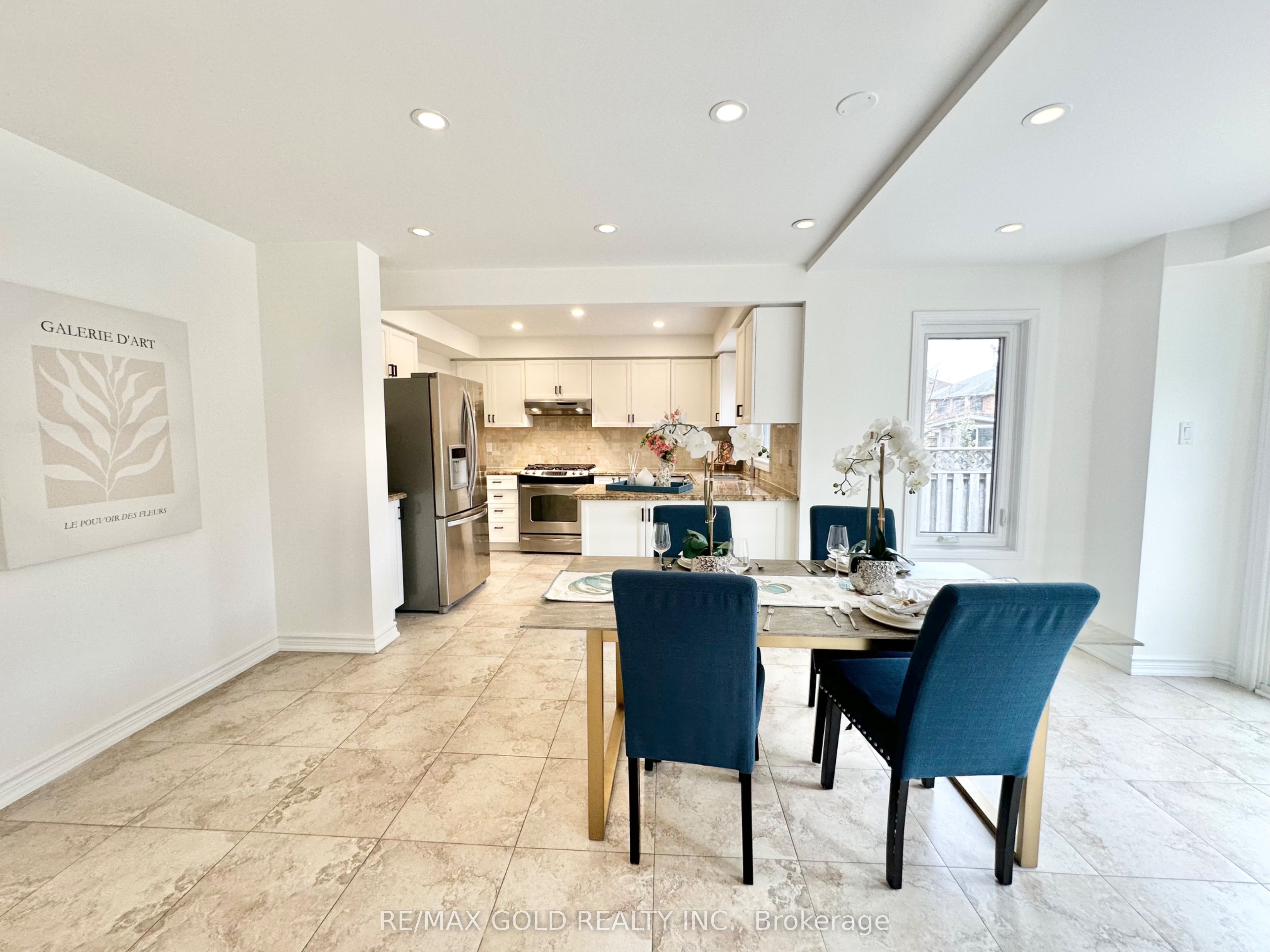 6296 Culmore Crescent, Mississauga, ON L5V 1H9