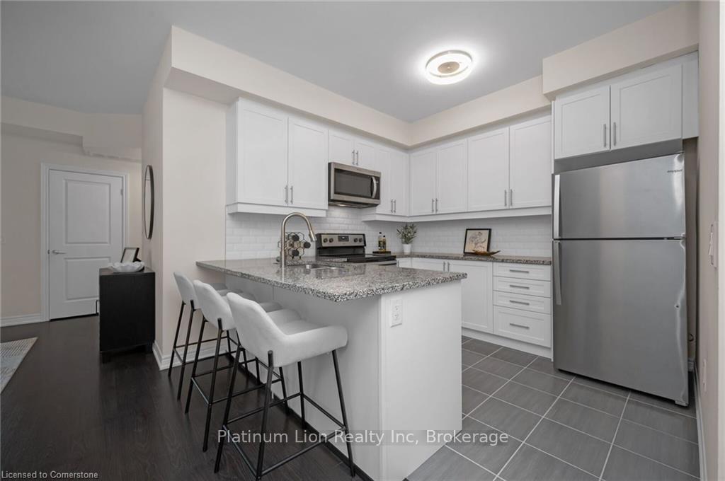 2 Bedrooms Condo at 2375 Bronte, Oakville For sale