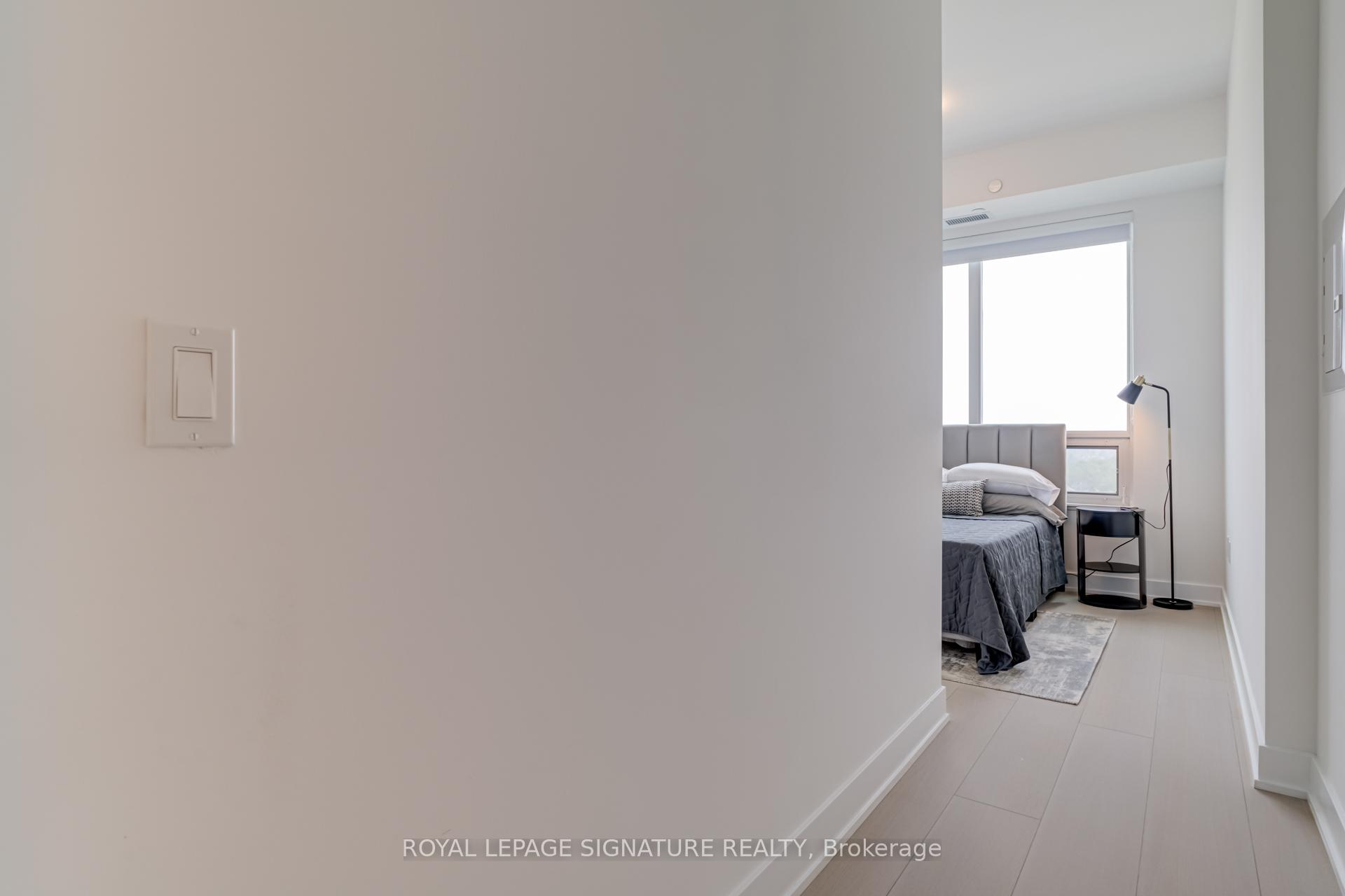 2 Bedrooms Condo at 2 Teagarden, Toronto For sale