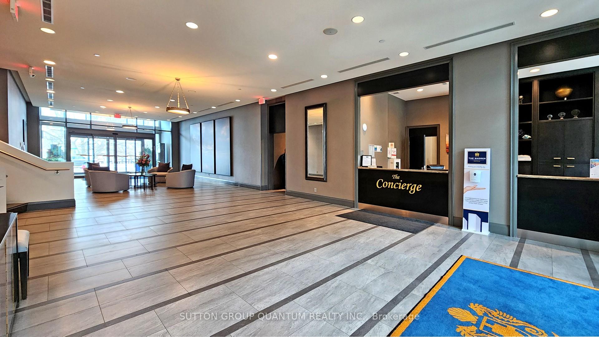 2 Bedrooms Condo at 11 Bronte, Oakville For sale
