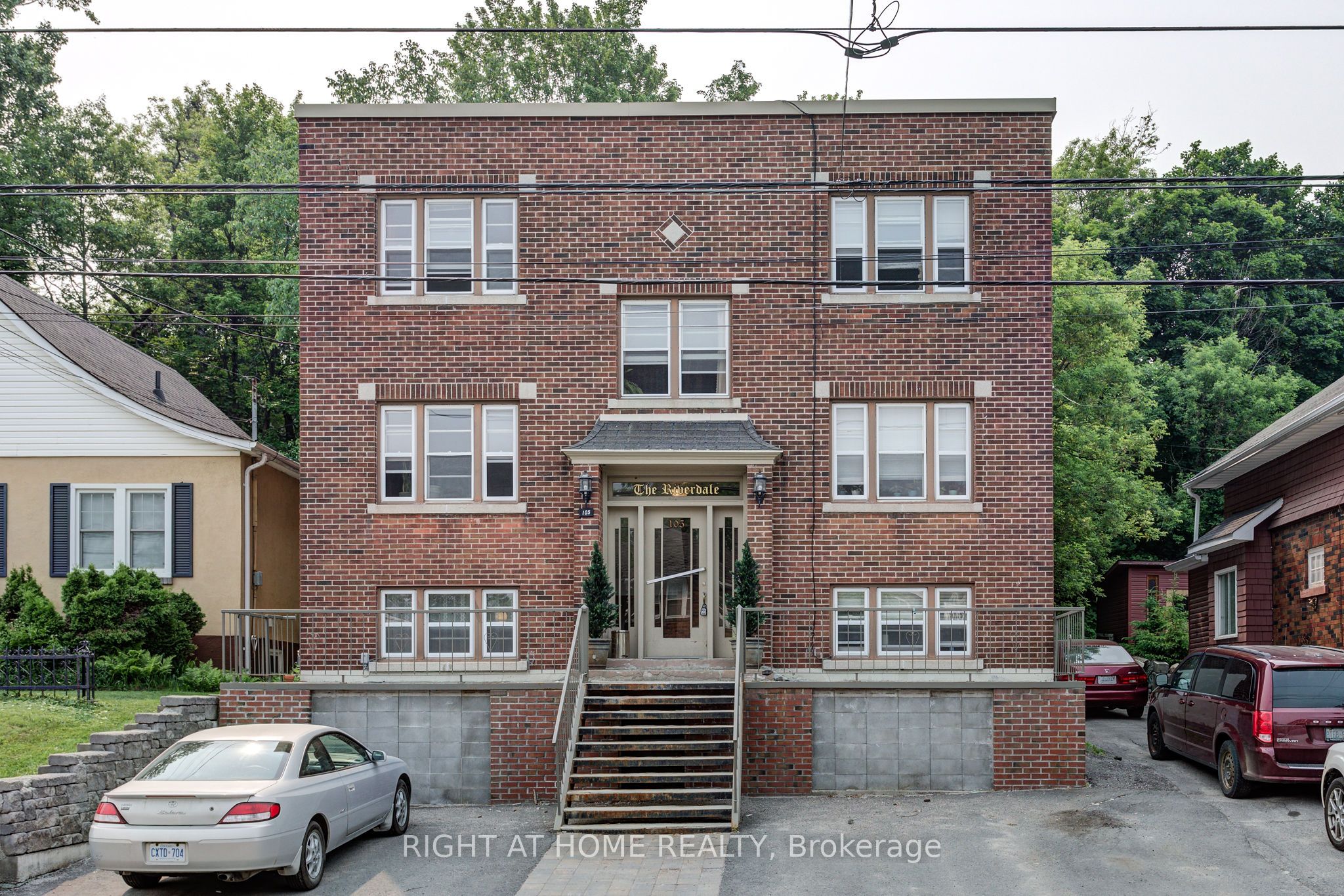 105 Riverside Drive, Greater Sudbury, ON P3E 1G7
