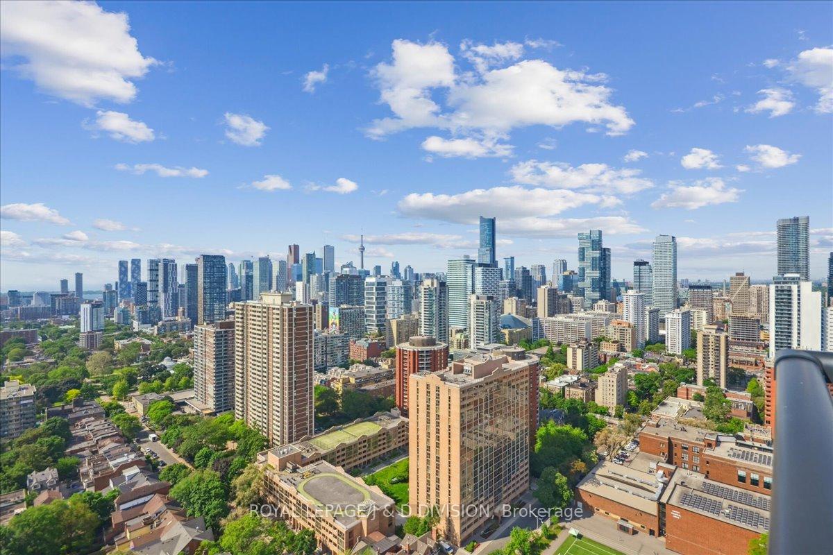 3 Bedrooms Condo at 159 Wellesley, Toronto For sale