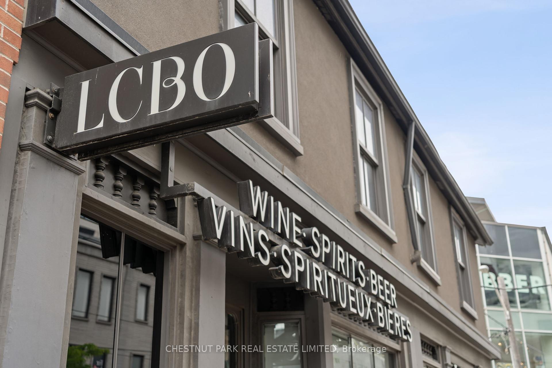 3 Bedrooms Condo at 11 Soho, Toronto For sale