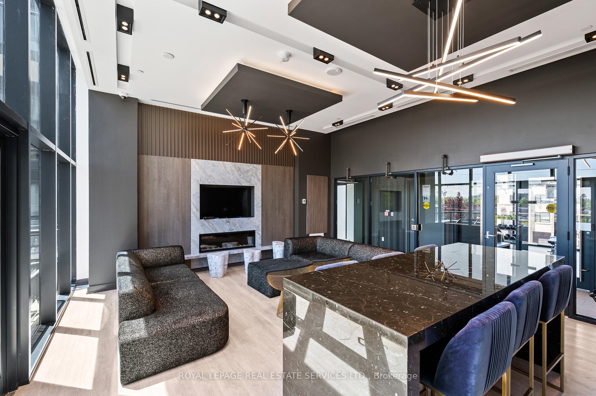 1 Bedroom Condo at 1117 Cooke, Burlington For sale