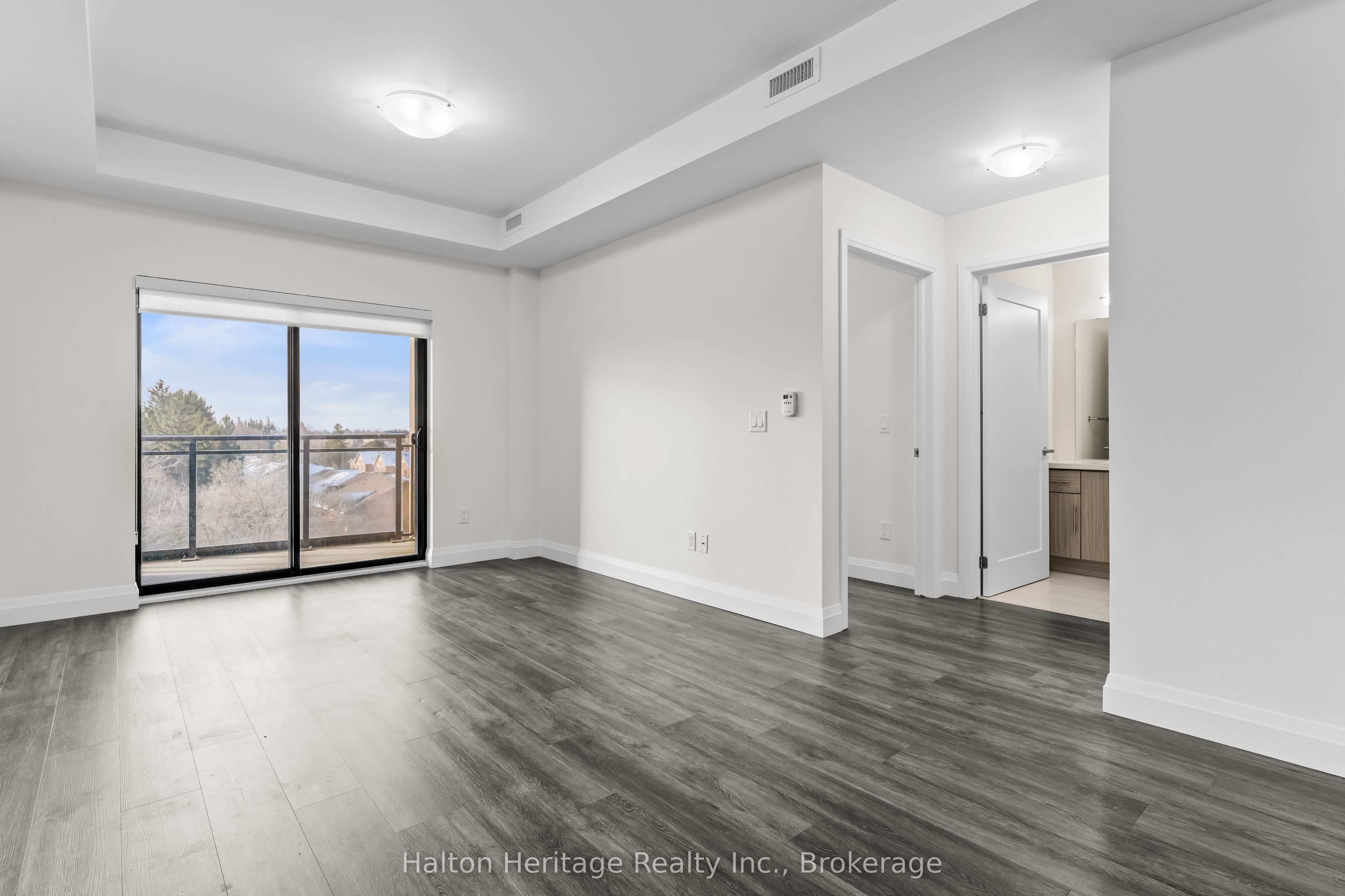30 Hamilton Street S, #503