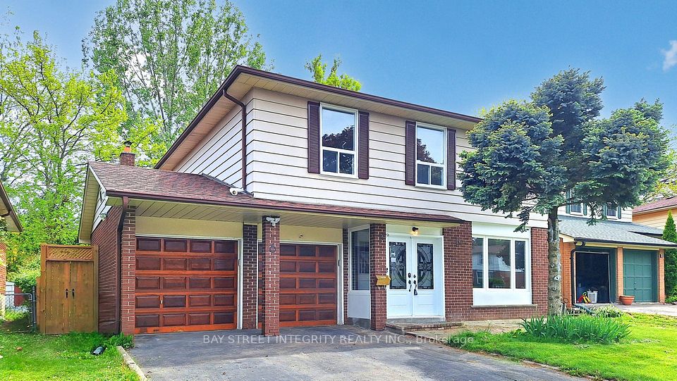 6 Queenscourt