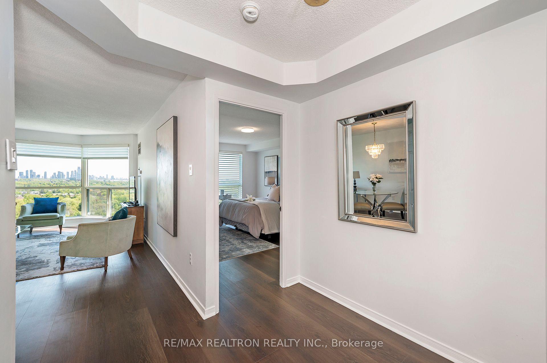 2155 Burnhamthorpe Road W, #1301