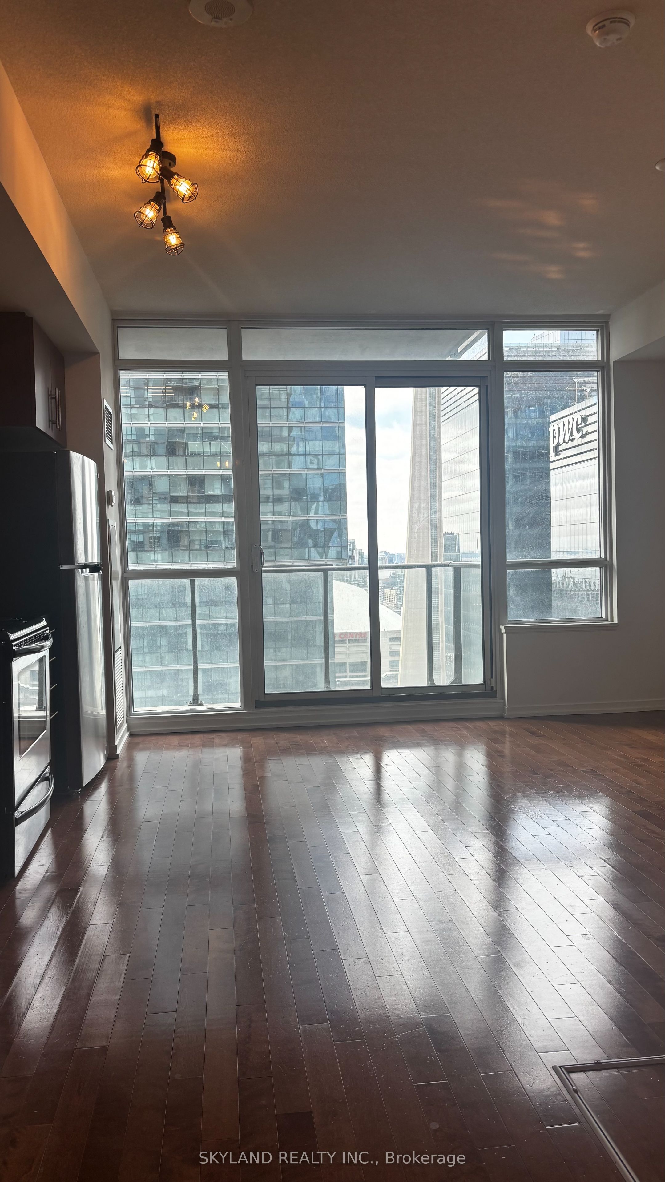 65 Bremner Boulevard, #3004