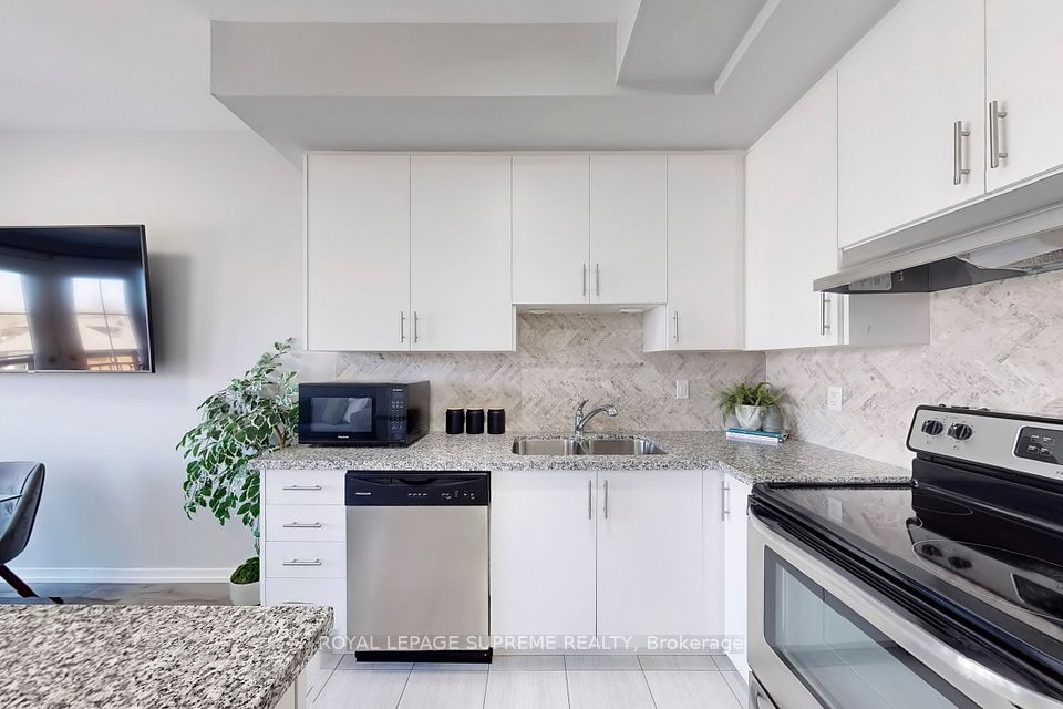 #C08 - 26 Bruce Street, Vaughan, ON L4L 0H4