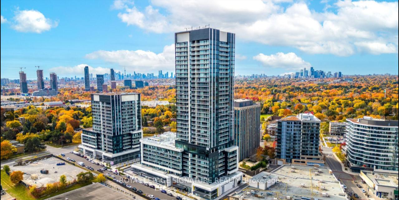 3 Bedrooms Condo at 20 O’Neill, Toronto For sale