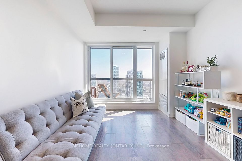 55 Regent Park